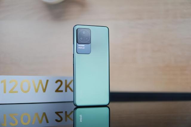 红米K50销量远超 K50 Pro，为什么红米K50更受米粉欢迎（通过4方面对比，个人更建议红米K50）