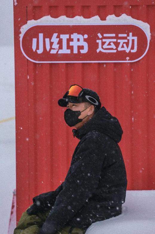 小红书里的滑雪新人装备指南（2022冰雪盛会，小红书如何做滑雪种草？）