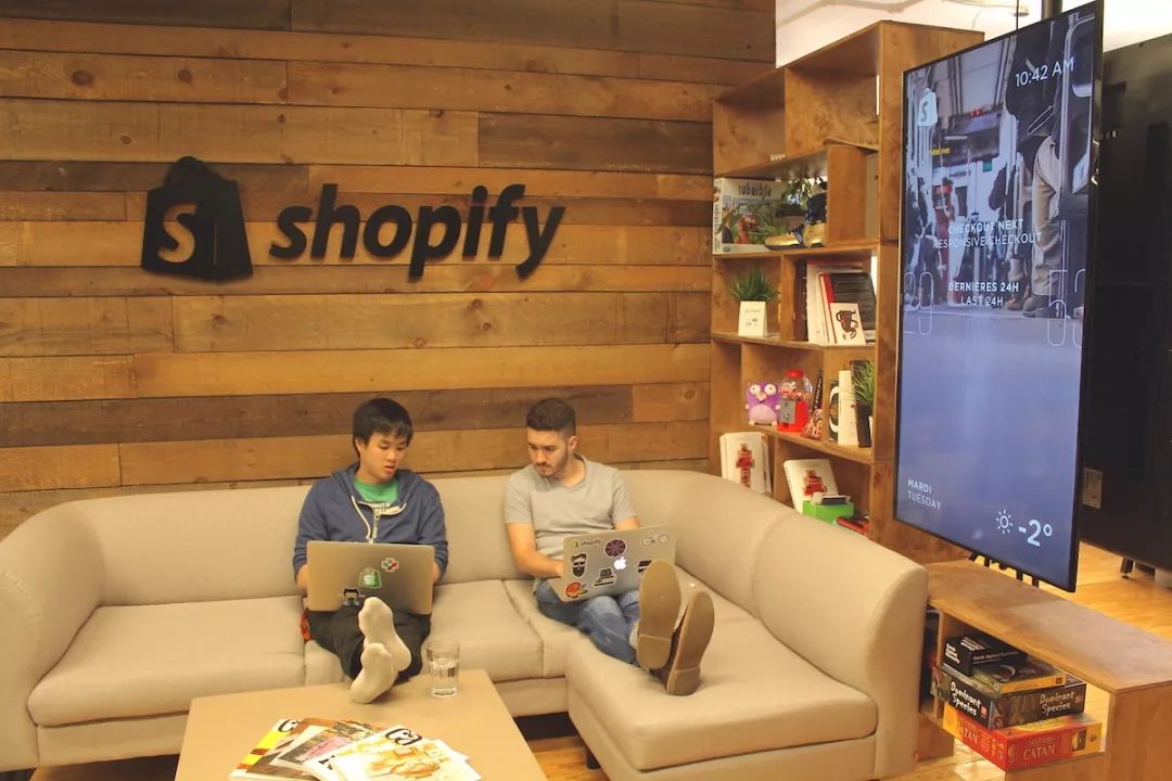 美国亚马逊怎么做卖家（为什么美国亚马逊卖家人手一个Shopify）